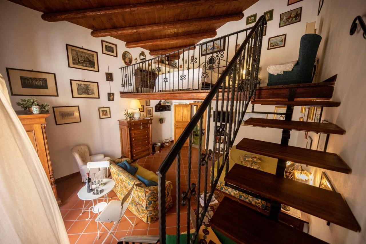 Familyholidays La Finestra Di Fronte チェファル エクステリア 写真